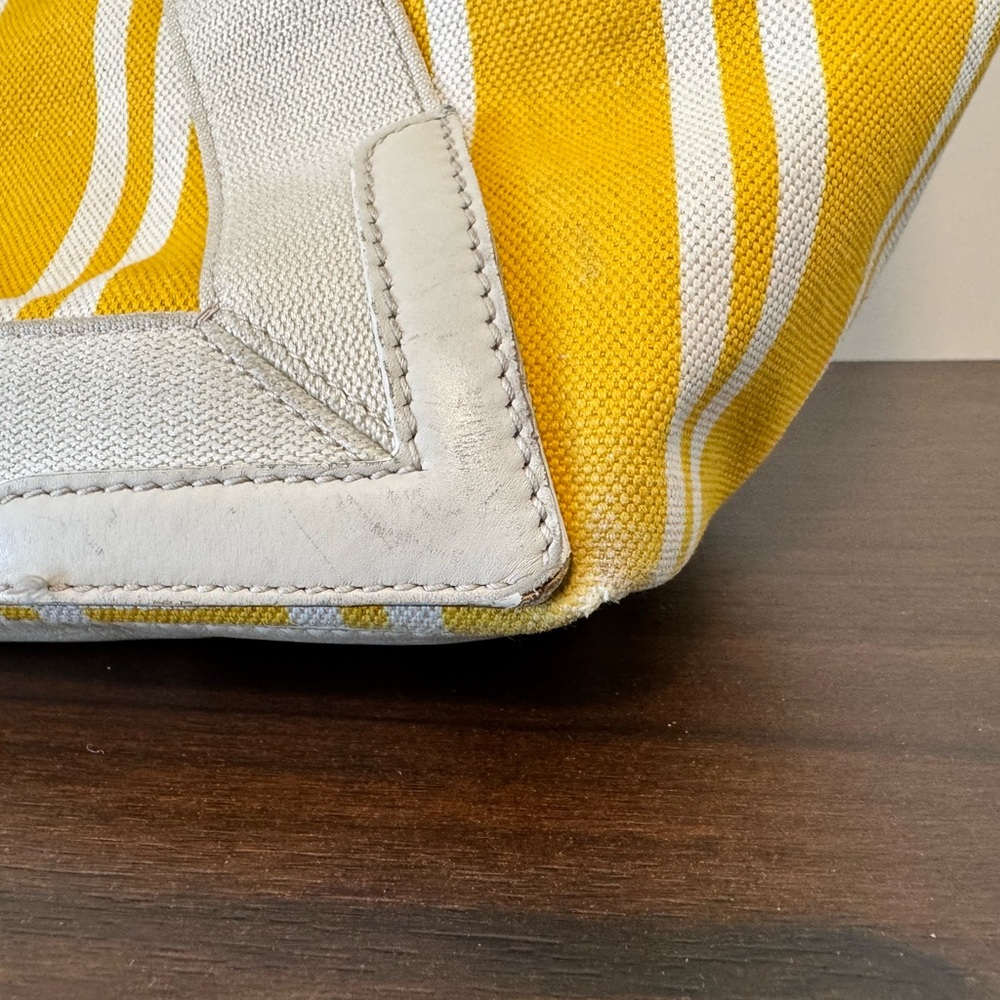 ✨ Balenciaga Paris Yellow Striped Canvas Tote w/ Pouch ✨ - Picture 13 of 16